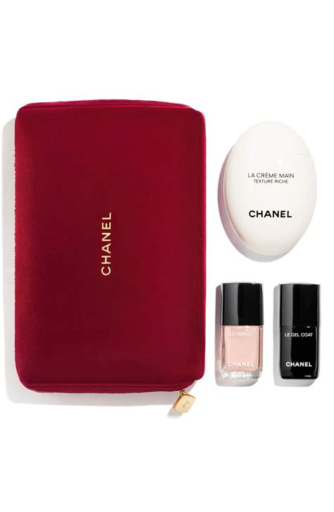 chanel makeup gift with purchase.